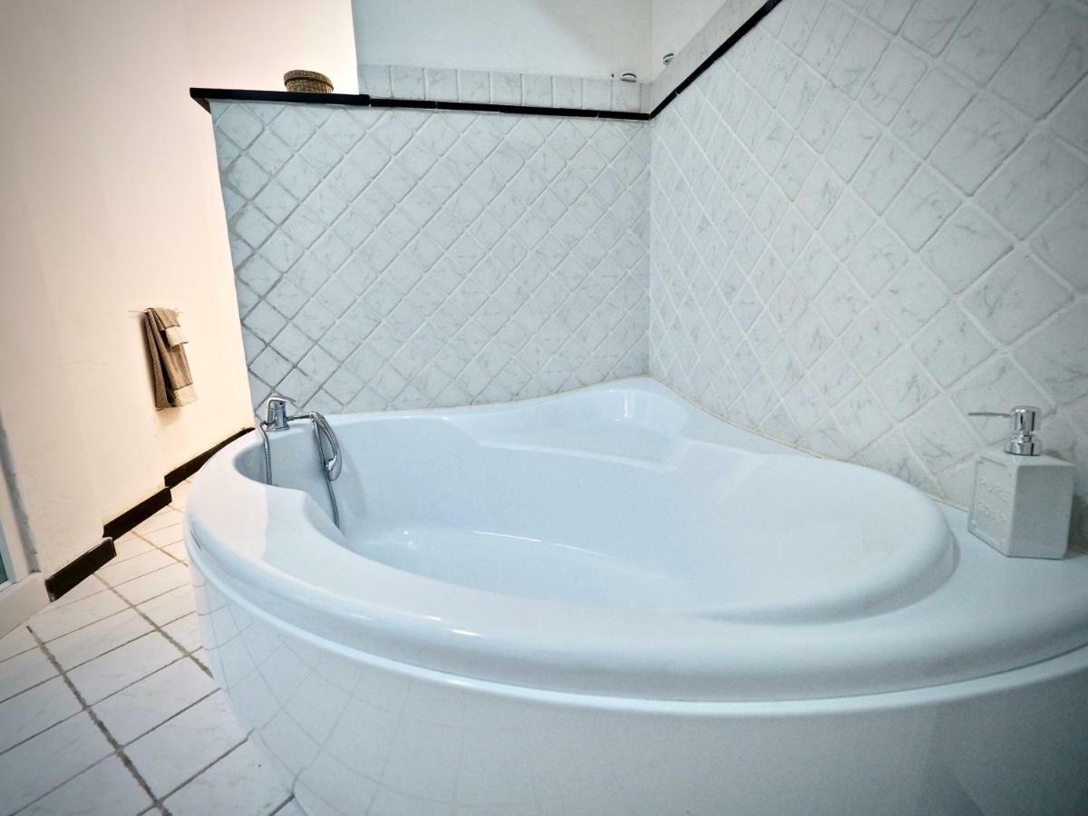 Apartament Dimora Di Famagosta Centro - Genovabnb It Zewnętrze zdjęcie